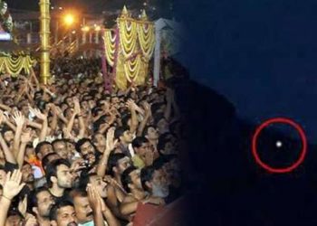 ഭ​ക്ത​ല​ക്ഷ​ങ്ങ​ള്‍​ക്ക് ദ​ര്‍​ശ​ന പു​ണ്യ​മേ​കി പൊ​ന്ന​മ്പ​ല​മേ​ട്ടി​ല്‍ മ​ക​ര​ജ്യോ​തി തെ​ളി​ഞ്ഞു