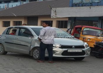 ഏറ്റുമാനൂർ ബസ് സ്റ്റാൻഡിനുള്ളിൽ കാറിൽ ബസ് ഇടിച്ചു . സംഘർഷം