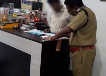 പഴകിയ ഭക്ഷണം വിറ്റ് ഏറ്റുമാനൂരിലെ ഹോട്ടലുകൾ;  ഹോട്ടലുകളിൽ നിന്നും പഴകിയ ഭക്ഷണം പിടിച്ചെടുത്തു