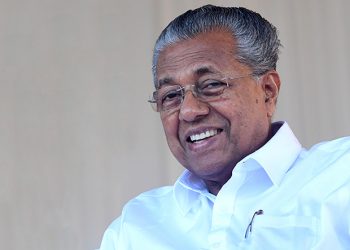 സംസ്ഥാനത്ത് 39 പേർക്ക് കൂടി കോവിഡ്; കാസർകോട്ട് 34 പേർ , കൊല്ലത്ത് ആദ്യ കേസ്; അതിർത്തിയിലെ റോഡുകൾ മണ്ണിട്ട് അടയ്ക്കുന്ന കർണാടകത്തിന്റെ നടപടി ലോക് ഡൗൺ ചട്ടങ്ങൾക്ക് വിരുദ്ധം; പ്രശ്‌ന പരിഹാരത്തിന് പ്രധാനമന്ത്രിയുടെ ഓഫീസ് ഇടപെട്ടു 