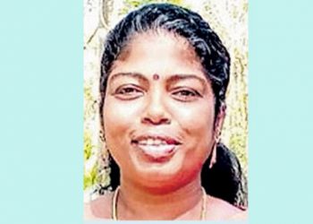 പിതാവിന്റെ മരണശേഷം താങ്ങും തണലുമായ അമ്മ; ഒഴുക്കിൽപ്പെട്ട മകളെ രക്ഷിക്കാനുള്ള ശ്രമത്തിനിടെ അമ്മയും മുങ്ങി മരിച്ചതോടെ അനാഥരായത് ഹൈസ്‌കൂൾ വിദ്യാർത്ഥികളായ ശ്രീതുവും ശ്രീരാഗും; കണ്ണീരിന്റെ കാണാക്കയത്തിൽ നിന്നും ഇനി ഇവർക്ക് ഈശ്വരൻ മാത്രം തുണ