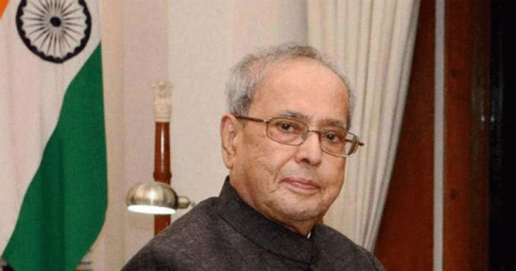 കോവിഡ് സ്ഥിരീകരിച്ചതിന് പിന്നാലെ മസ്തിഷ്ക ശസ്ത്രക്രിയ; മുന് രാഷ്ട്രപതി പ്രണബ് മുഖര്ജി വെന്റിലേറ്ററില് ചികിത്സയില്