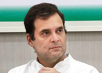 പെണ്‍കുട്ടിയെ ആരും ബലാത്സംഗം ചെയ്തിട്ടില്ലെന്ന് മുഖ്യമന്ത്രിയും പൊലീസും പറയുന്നു. കാരണം അവര്‍ക്കും അവള്‍ ആരുമല്ല: യോ​ഗിക്കെതിരെ രാഹുൽ ​ഗാന്ധി