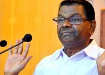 ‘നല്ല ഭാരമുള്ള വനിത’; വനിതാ കൗൺസിലർക്ക് നേരെ ബോഡി ഷെയിമിങ് പരാമർശം; തിരുവഞ്ചൂരിന് എതിരെ പ്രതിഷേധം ശക്തം