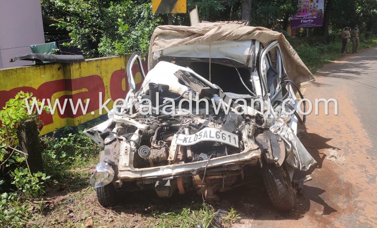 പുതുപ്പള്ളി വാഹനാപകടം; മരണം നാലായി; ചികിത്സയിലിരുന്ന പത്ത് വയസുകാരൻ മരിച്ചു