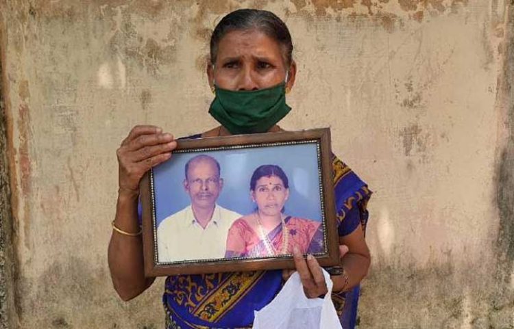 കൊവിഡ് ബാധിച്ച് മരിച്ചയാളുടെ മൃതദേഹം 19 ദിവസമായിട്ടും സംസ്‌കരിക്കാതെ ആരോഗ്യവകുപ്പ്; സംസ്‌കാരം നടന്നുവെന്ന് കരുതി അന്ത്യകര്‍മം ചെയ്ത് കുടുംബം; ആരോഗ്യ വകുപ്പിന് വന്‍ വീഴ്ച