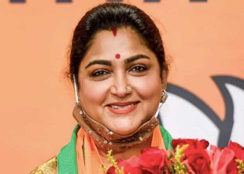 കോവിഡ് മാനദണ്ഡം ലംഘിച്ചു; നടി ഖുശ്ബു അറസ്റ്റില്‍