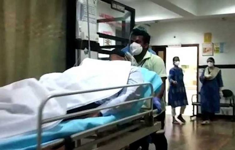 ശിവശങ്കറിന്റെ ആരോഗ്യനില തൃപ്തികരം, ആന്ജിയോഗ്രാമില് പ്രശ്നങ്ങളില്ലെന്ന് ഡോക്ടര്; ആരോഗ്യനിലയുടെ വിവരത്തിന്റെ അടിസ്ഥാനത്തില് കസ്റ്റംസ് തുടര്നടപടികള്