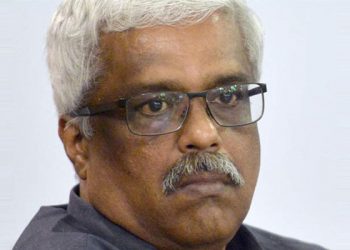 ചോദ്യം ചെയ്തത് ആറു മണിക്കൂറോളം; ശിവശങ്കറിന്റെ അറസ്റ്റ് രേഖപ്പെടുത്തി ഇ.ഡി; പ്രതിപക്ഷ വാദങ്ങള്‍ക്ക് മൂര്‍ച്ചയേറുന്നു; സര്‍ക്കാര്‍ പ്രതിരോധത്തില്‍