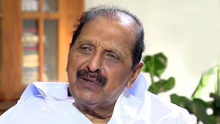 ആ​ര്‍. ബാ​ല​കൃ​ഷ്ണ​പി​ള്ള അ​ന്ത​രി​ച്ചു