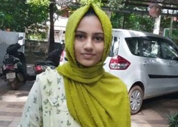 1909 അക്ഷരങ്ങളും ഫാത്തിമ ഫിദയ്ക്ക് നിസ്സാരം: ലോകത്തിലെ ഏറ്റവും നീളംകൂടിയ രണ്ടാമത്തെ ഇംഗ്ലീഷ് വാക്ക് ഉച്ഛരിച്ച് കൈയ്യടി നേടി ഒന്‍പതാം ക്ലാസ്സുകാരി