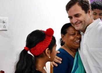 ‘യൂ ആര്‍ മൈ സണ്‍’, രാഹുലിനെ സ്‌നേഹ വാത്സല്യത്തില്‍ പൊതിഞ്ഞ് രാജമ്മ