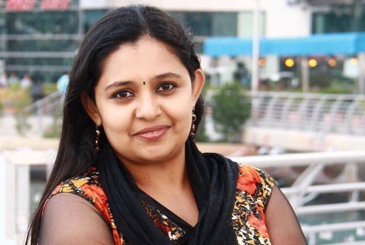 സീരിയൽ എഴുത്തുകാരെയും അതിൽ അഭിനയിക്കുന്ന നടീ നടന്മാരെയും പുശ്ചിച്ച് ബുദ്ധി ജീവി ജൂബ്ബ ഇടുന്ന ചിലർ, അത് അവരുടെ അവകാശം, അവരോടും ബഹുമാനം മാത്രം