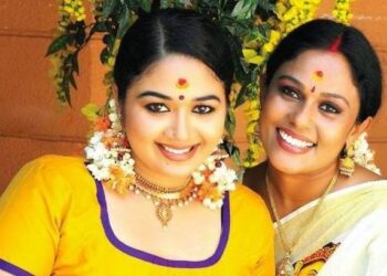 അവൾക്കണിയാൻ വേണ്ടി നഴ്‌സുമാർ ഒരു ഗൗൺ കൊണ്ട് തന്നു, ഇത് അണിഞ്ഞു വേണം യാത്ര ആക്കാൻ എന്നവർ പറഞ്ഞു