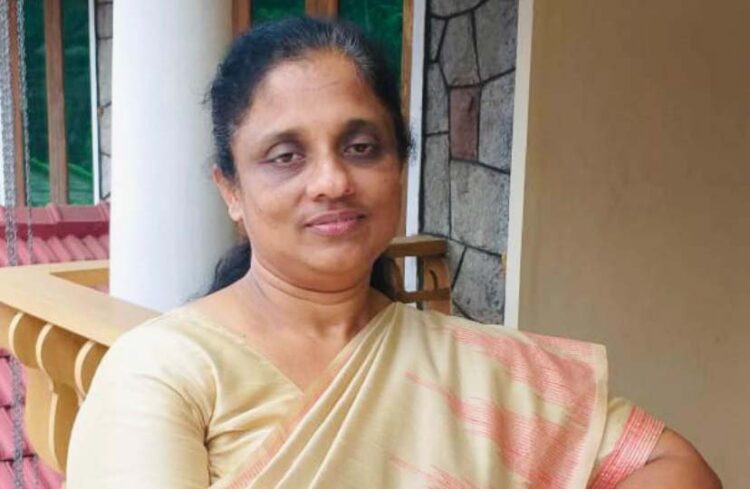 റാന്നി ആനന്ദ്‌ ഭവനിൽ  സീനാ അലക്സ് അന്തരിച്ചു
