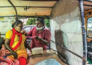 സ്വപ്‌നയ്ക്ക് തലച്ചോറില്‍ ഗുരുതര രോഗം, സണ്ണിക്ക് ഹൃദയത്തിനും; ഇടവിട്ട് കോട്ടയം മെഡി. കോളേജിലെത്തണം, ഒടുവില്‍ താമസം ഓട്ടോയിലാക്കി ഈ ദമ്പതികള്‍! ദുരിത കാഴ്ച