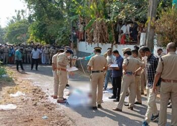 കണ്ണൂര്‍ തോട്ടട കൊലപാതകം; ബോംബ് നിര്‍മ്മിച്ചത് മിഥുന്‍, പ്രതികളായ അക്ഷയ് ഗോകുല്‍ എന്നിവര്‍ ബോംബ് നിര്‍മ്മിക്കാന്‍ സഹായിച്ചെന്നും മിഥുന്റെ മൊഴി