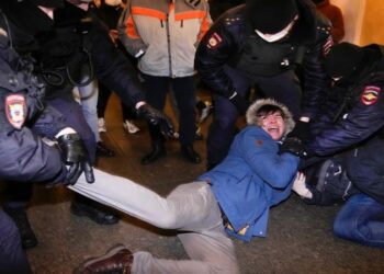 ലോകമെങ്ങും റഷ്യക്കെതിരെ പ്രതിഷേധം: യുദ്ധത്തിനെതിരെ ജനം തെരുവില്