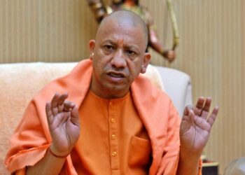 യു.പിയെ കേരളമാക്കരുത്, ഇത് ഞാന്‍ ജനങ്ങള്‍ക്ക് നല്‍കുന്ന മുന്നറിയിപ്പ്: വീണ്ടും വിവാദ പ്രസ്താവനയുമായി യോഗി ആദിത്യനാഥ്