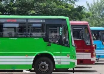 ടിക്കറ്റ് നിരക്ക് വര്‍ധിപ്പിച്ചില്ലെങ്കില്‍ ഏപ്രില്‍ 1 മുതല്‍ സര്‍വീസ് നിര്‍ത്തും; 32000 സ്വകാര്യ ബസുകള്‍ ഉണ്ടായിരുന്നതില്‍ ഇപ്പോള്‍ സര്‍വീസ് നടത്തുന്നത് ഏഴായിരം ബസുകള്‍ മാത്രം, മുന്നോട്ട് പോകാനാകാത്ത അവസ്ഥയെന്ന് ബസ് ഓപ്പറേറ്റേഴ്സ് അസോസിയേഷന്‍