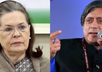 സി.പി.ഐ.എം പാര്‍ട്ടി കോണ്‍ഗ്രസില്‍ ശശി തരൂര്‍ പങ്കെടുക്കരുതെന്ന് സോണിയാഗാന്ധി