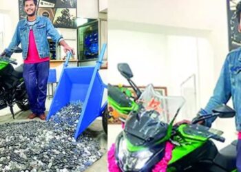 സ്വപ്‌നമായ ആഢംബര ബൈക്ക് സ്വന്തമാക്കി യുവാവ്: എട്ടിന്റെ പണി കിട്ടിയത് ഷോറൂം ജീവനക്കാര്‍ക്ക്