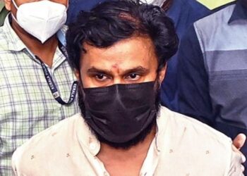 ചെയ്തതിന്റേതല്ലേ നമ്മള് അനുഭവിച്ചത്, അവന്മാര് ഇറങ്ങട്ടെ, വൈരാഗ്യം എന്തെന്ന് കാട്ടിക്കൊടുക്കാം; നടിയെ ആക്രമിച്ച കേസില് നിര്ണായക ശബ്ദരേഖ പുറത്ത്