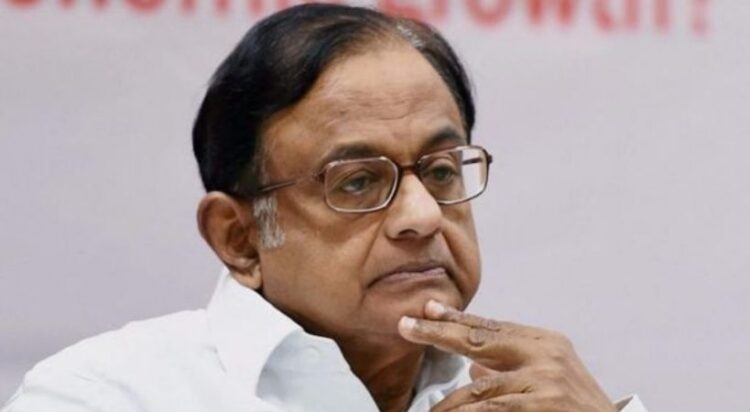 പി. ചിദംബരത്തിന്റെ വീട്ടില് സിബിഐ റെയ്ഡ്; സിബിഐ പരിശോധന നടത്തുന്നത് ചെന്നൈയിലേയും ഡല്ഹിയിലേയും വീടുകളില്