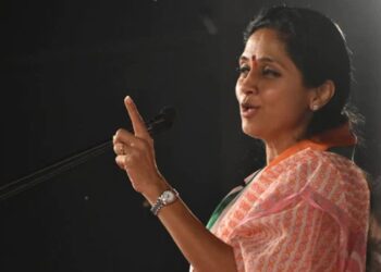 സ്ത്രീയുടെ നേരെ കൈ ഉയര്‍ത്തിയാല്‍ ആ കൈയ്യൊടിച്ച് അവനെ തിരിച്ചേല്‍പ്പിക്കും; വനിതാ പ്രവര്‍ത്തകയക്കുനേരെ ബിജെപി അക്രമത്തില്‍ മുന്നറിയിപ്പുമായി സുപ്രിയ സുലെ