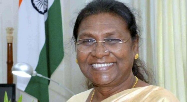രാഷ്ട്രപതി തെരഞ്ഞെടുപ്പ്; ദ്രൗപദി മുര്‍മു നാളെ നാമനിര്‍ദേശ പത്രിക സമര്‍പ്പിക്കും, തൃണമൂല്‍ കോണ്‍ഗ്രസിന്റെയും എന്‍സിപിയുടെയും പിന്തുണ തേടാന്‍ ബിജെപി ശ്രമം