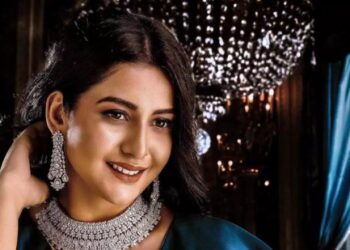 സജാദിന്റെ വീട്ടില്‍ പട്ടിണിക്കിട്ടു, വേലക്കാരിയുടെ പരിഗണന പോലും നല്‍കിയില്ല; ഭര്‍തൃ വീട്ടില്‍ നിന്നും അനുഭവിച്ചത് ക്രൂര പീഡനം, മോഡല്‍ ഷഹനയുടെ ഡയറിക്കുറിപ്പ് പുറത്ത്