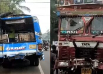 തൃശൂരില്‍ സ്വകാര്യ ബസിനു പിന്നില്‍ ചരക്കുലോറി ഇടിച്ച് 13 പേര്‍ക്ക് പരുക്ക്; ബസിന്റെ പിന്‍ഭാഗം തകര്‍ന്നു