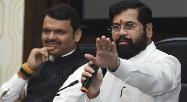 മഹാരാഷ്ട്രയില്‍ ഇന്ധന വില കുറച്ച് ഷിന്‍ഡെ സര്‍ക്കാര്‍; പെട്രോളിന് അഞ്ച് രൂപയും, ഡീസലിന് മൂന്ന് രൂപയും കുറച്ചു