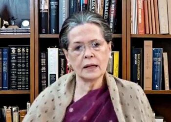 ശ്രീലങ്കയ്ക്ക് ഐക്യദാര്‍ഢ്യവുമായി കോണ്‍ഗ്രസ്; പ്രതിസന്ധി മറികടക്കും, അന്താരാഷ്ട്ര സമൂഹം എല്ലാ പിന്തുണയും നല്‍കണമെന്ന് സോണിയ ഗാന്ധി