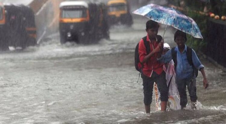 കനത്ത മഴ; ഇടുക്കി ജില്ലയിലെ വിദ്യാഭ്യാസ സ്ഥാപനങ്ങള്‍ക്ക് നാളെ അവധി
