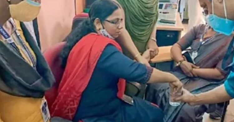 ക്രമക്കേട് നടത്താൻ കൈക്കൂലി വാങ്ങിയ എംജി സർവകലാശാല ഉദ്യോഗസ്ഥയെ പിരിച്ചു വിട്ടു