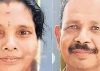 പക്ഷാഘാതം സംഭവിച്ച് ദുരിതത്തിലായപ്പോള്‍ നാട്ടുകാര്‍ തുണച്ചു; ഇന്ന് അഖിലേഷ് ക്രിസ്മസ് ബംബറടിച്ച് കോടീശ്വരന്‍