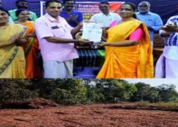 നാടകോത്സവത്തിലെ നറുക്കെടുപ്പ് തുണയായി, ആറ് സെന്റ് ഭൂമി ഒന്നാംസമ്മാനമായി ലഭിച്ചത് ഭൂരഹിതയായ വിധവയ്ക്ക്, സമ്മാനം അര്‍ഹതപ്പെട്ട കൈകളിലെത്തിയതിന്റെ സന്തോഷത്തില്‍ സംഘാടകര്‍