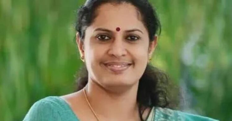 വ്യക്തിഹത്യ നടത്തി, നവീന്‍ ബാബുവിന്റെ യാത്രയയപ്പ് യോഗത്തില്‍ ദിവ്യയുടേത് വ്യക്തമായ ഭീഷണി സ്വരമെന്ന് പ്രോസിക്യൂഷന്‍