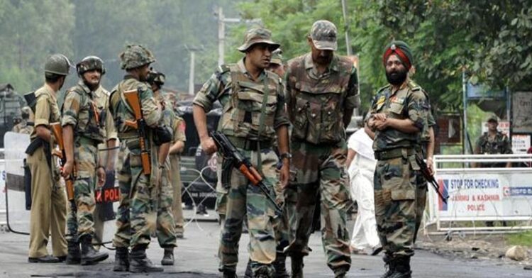 ജമ്മുകശ്മീരിൽ സൈനിക വാഹനത്തിന് നേരെ ഭീകരാക്രമണം; 2 ജവാന്മാർക്ക് വീരമൃത്യു