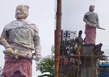 മാസങ്ങളുടെ കാത്തിരിപ്പ്, ബസ്സിടിച്ച് തകർന്ന ശക്തന്‍ പ്രതിമ പുനഃസ്ഥാപിച്ചു