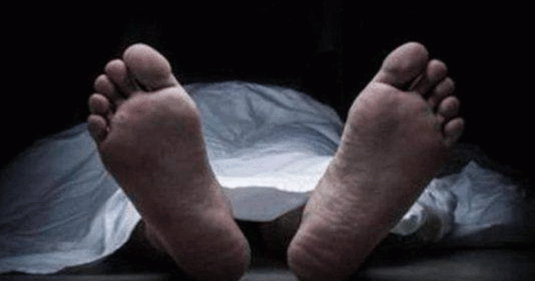 റോഡിന് കുറുകെ കെട്ടിയ കയർ കഴുത്തിൽ കുരുങ്ങി, ബൈക്ക് യാത്രികന് ദാരുണാന്ത്യം, ഭാര്യയ്ക്കും മക്കൾക്കും പരിക്ക്