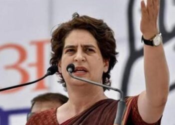 ‘നല്‍കിയ സ്‌നേഹത്തിന് പകരം നല്‍കാന്‍ വയനാട് അവസരം തരുമെന്ന് കരുതുന്നു’ ; പ്രിയങ്ക ഗാന്ധി