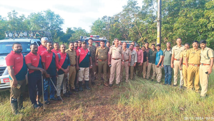 പു​ലി​ഭീ​തി​യി​ൽ നാ​ട്ടു​കാ​ർ; വെ​ള്ളോ​റ, ക​ട​വ​നാ​ട് പ്ര​ദേ​ശ​ങ്ങ​ളി​ൽ തെ​ര​ച്ചി​ൽ ശ​ക്ത​മാ​ക്കി വ​നം വ​കു​പ്പ്