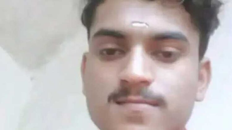 പോ​ക്സോ കേ​സി​ൽ ഉ​ൾ​പ്പെ​ടു​ത്തു​മെ​ന്ന് പോ​ലീ​സ് ഭീ​ഷ​ണി​പ്പെ​ടു​ത്തി: 24 കാ​ര​ൻ ജീ​വ​നൊ​ടു​ക്കി