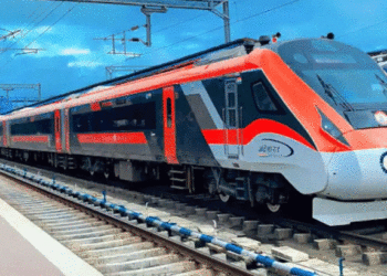 ഇനി കശ്മീരിലേയ്ക്കും വന്ദേ ഭാരത്, പ്രധാനമന്ത്രി ഉദ്ഘാടനം ചെയ്യും