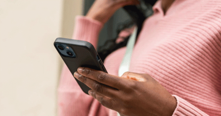 വാട്‌സ്ആപ്പില്‍ വിവാഹ ക്ഷണക്കത്ത് അയച്ച് തട്ടിപ്പ്, ലിങ്ക് തുറന്നാല്‍ പണി കിട്ടും, മുന്നറിയിപ്പുമായി പോലീസ്