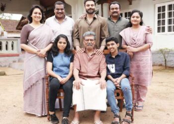 ഇ​ടു​ക്കി​യു​ടെ പ​ശ്ചാ​ത്ത​ല​ത്തി​ൽ ‘ഔ​സേ​പ്പി​ന്‍റെ ഒ​സ്യ​ത്ത്’