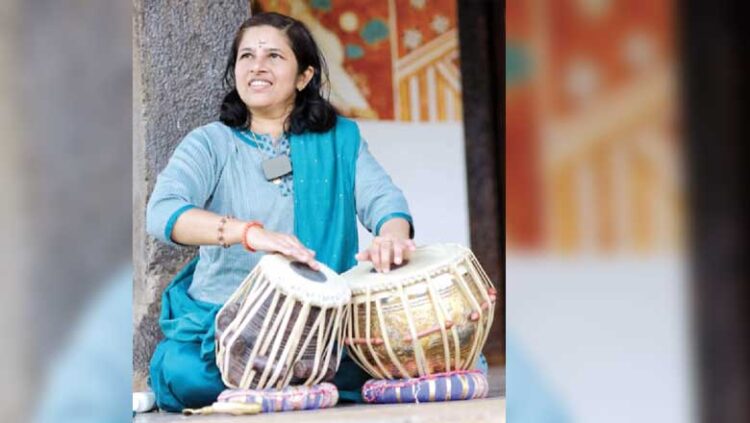 ത​ബ​ല​വാ​ദ​ന​ത്തി​ലെ ര​ത്ന​സ്ത്രീ: ദ​ക്ഷി​ണേ​ന്ത്യ​യി​ലാ​കെ അ​റി​യ​പ്പെ​ടു​ന്ന വ​നി​താ ക്ലാ​സി​ക്ക​ൽ ത​ബ​ലി​സ്റ്റ്