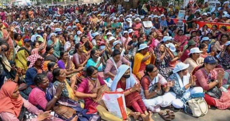 ആശ വർക്കർമാരുമായി സംസ്ഥാന സർക്കാർ ഇന്ന് വീണ്ടും ചർച്ച നടത്തും